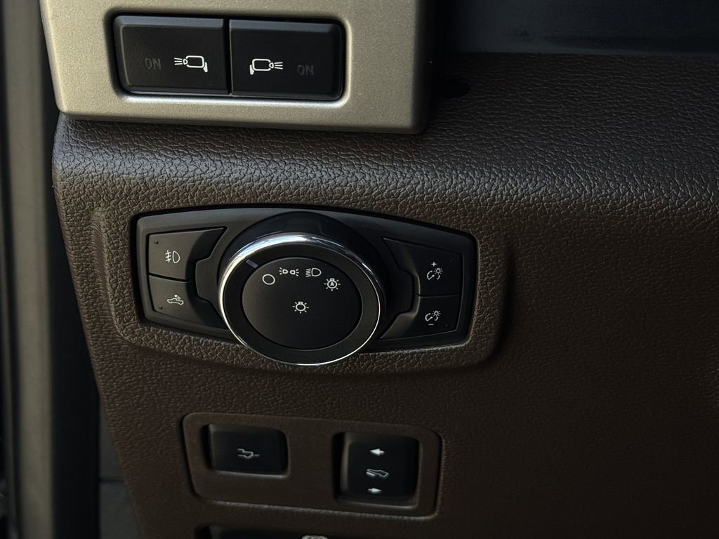 Used 2021 Ford F250 King Ranch w/ King Ranch Ultimate Package image 21