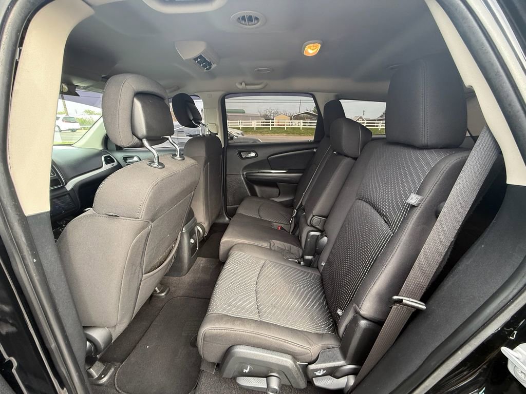 Used 2018 Dodge Journey SE w/ Popular Equipment Group image 19