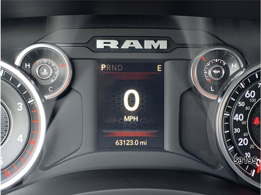 Used 2024 RAM 5500 Tradesman w/ Chrome Appearance Group AWD/4WD image 25