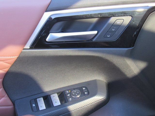 Used 2025 Mitsubishi Outlander SEL AWD/4WD image 14