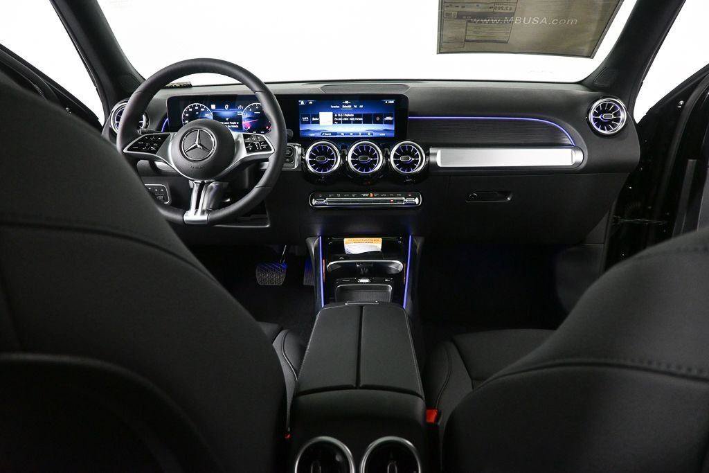 New 2026 Mercedes-Benz GLB 250 image 18