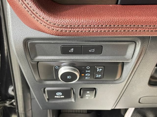 Used 2022 Ford Expedition Max Limited AWD/4WD image 15