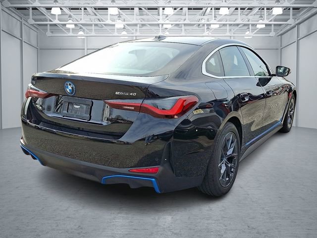 Used 2022 BMW i4 eDrive40 image 4
