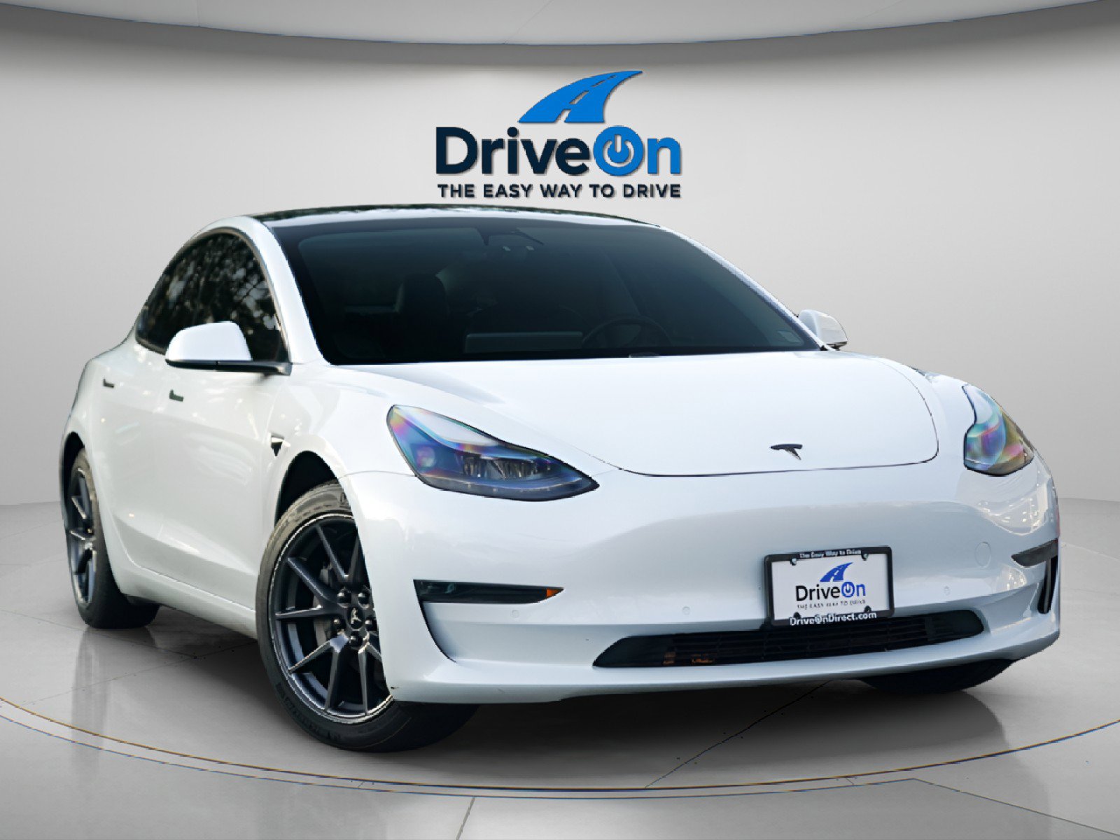 Used 2021 Tesla Model 3 Standard Range Plus image 12