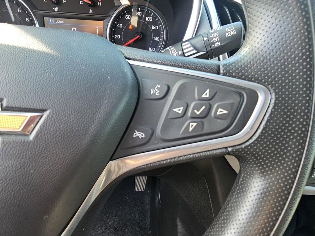 Used 2022 Chevrolet Equinox LT image 17