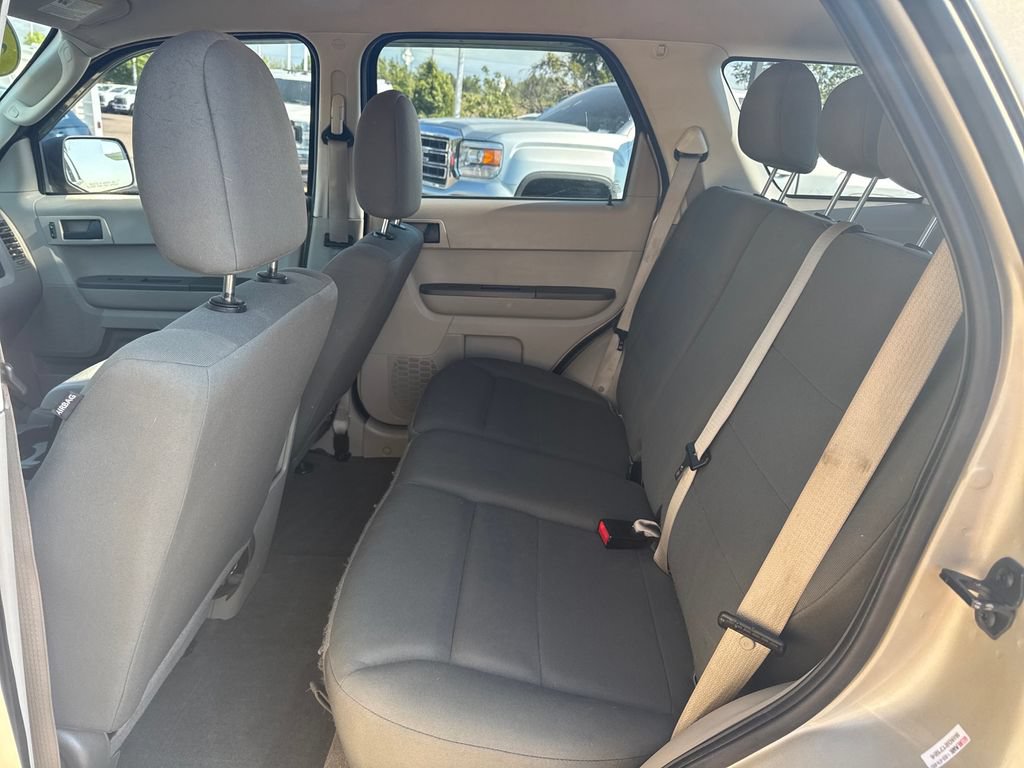 Used 2012 Ford Escape XLS FWD image 25