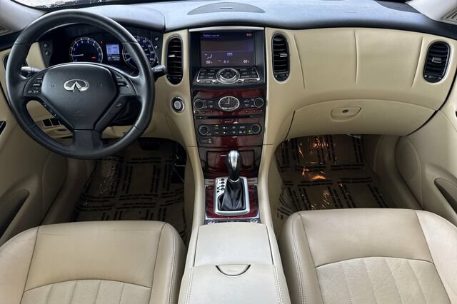 Used 2016 INFINITI QX50 AWD w/ Premium Plus Package image 13