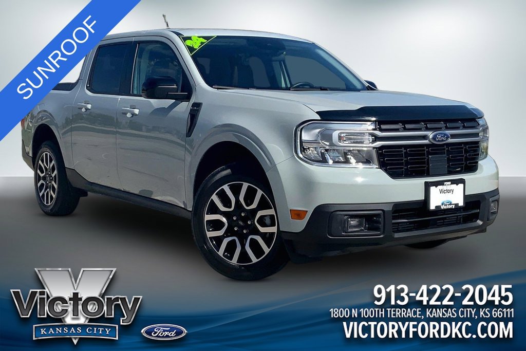 Used 2024 Ford Maverick Lariat w/ 4K Tow Package AWD/4WD image 1