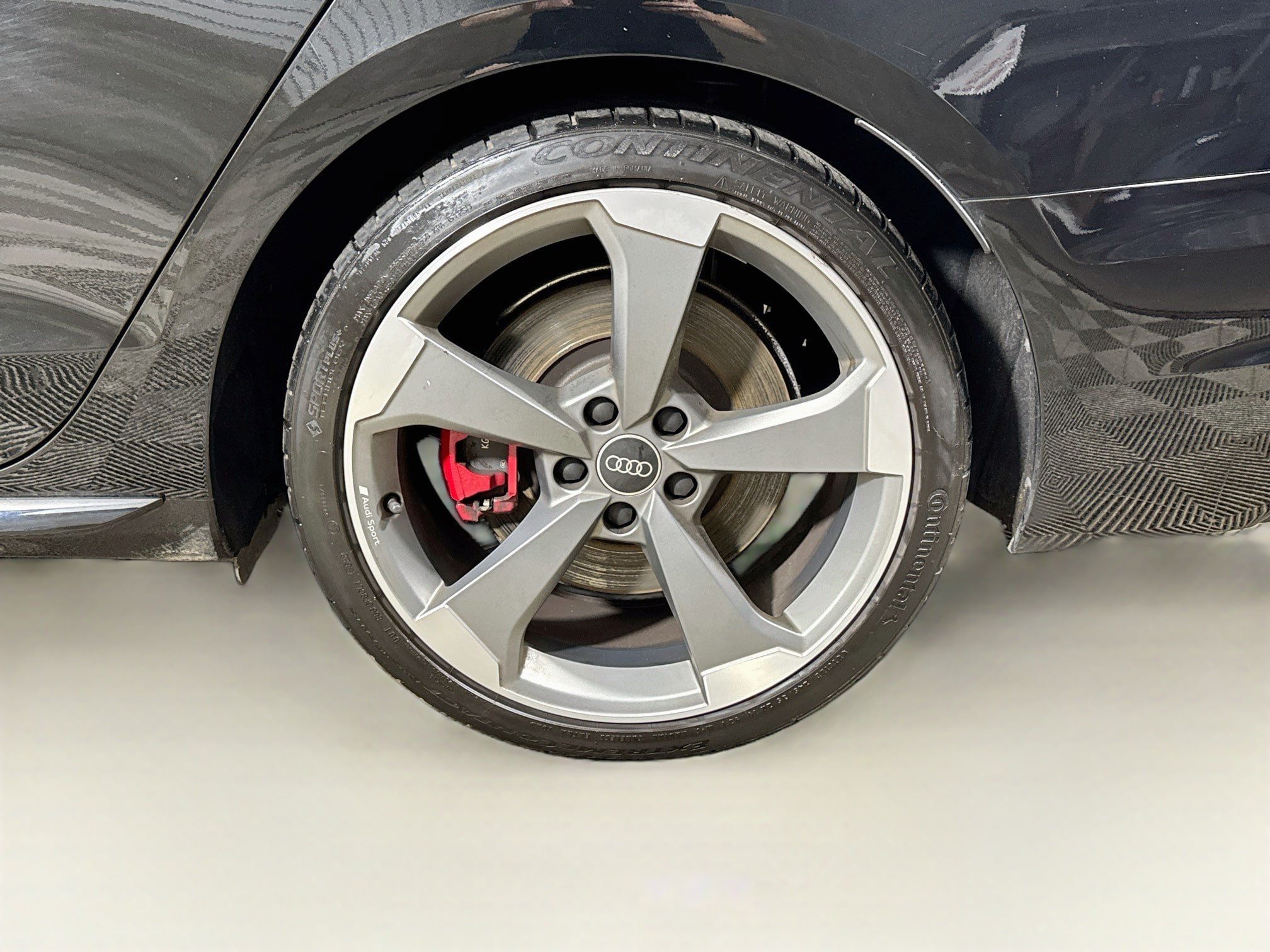 Used 2023 Audi A4 2.0T Premium Plus w/ Premium Plus Package AWD/4WD image 32