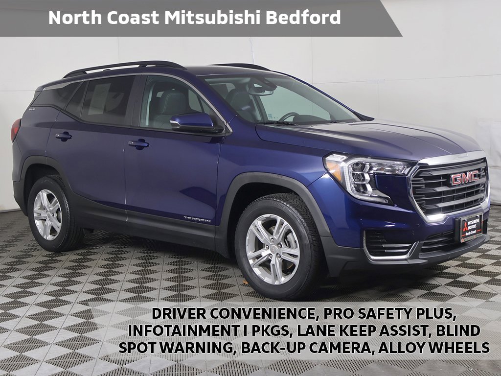 Used 2022 GMC Terrain SLE w/ Driver Convenience Package