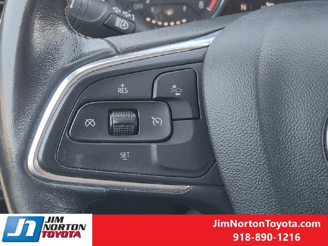 Used 2021 Buick Encore GX Select w/ Sport Touring Package FWD image 28