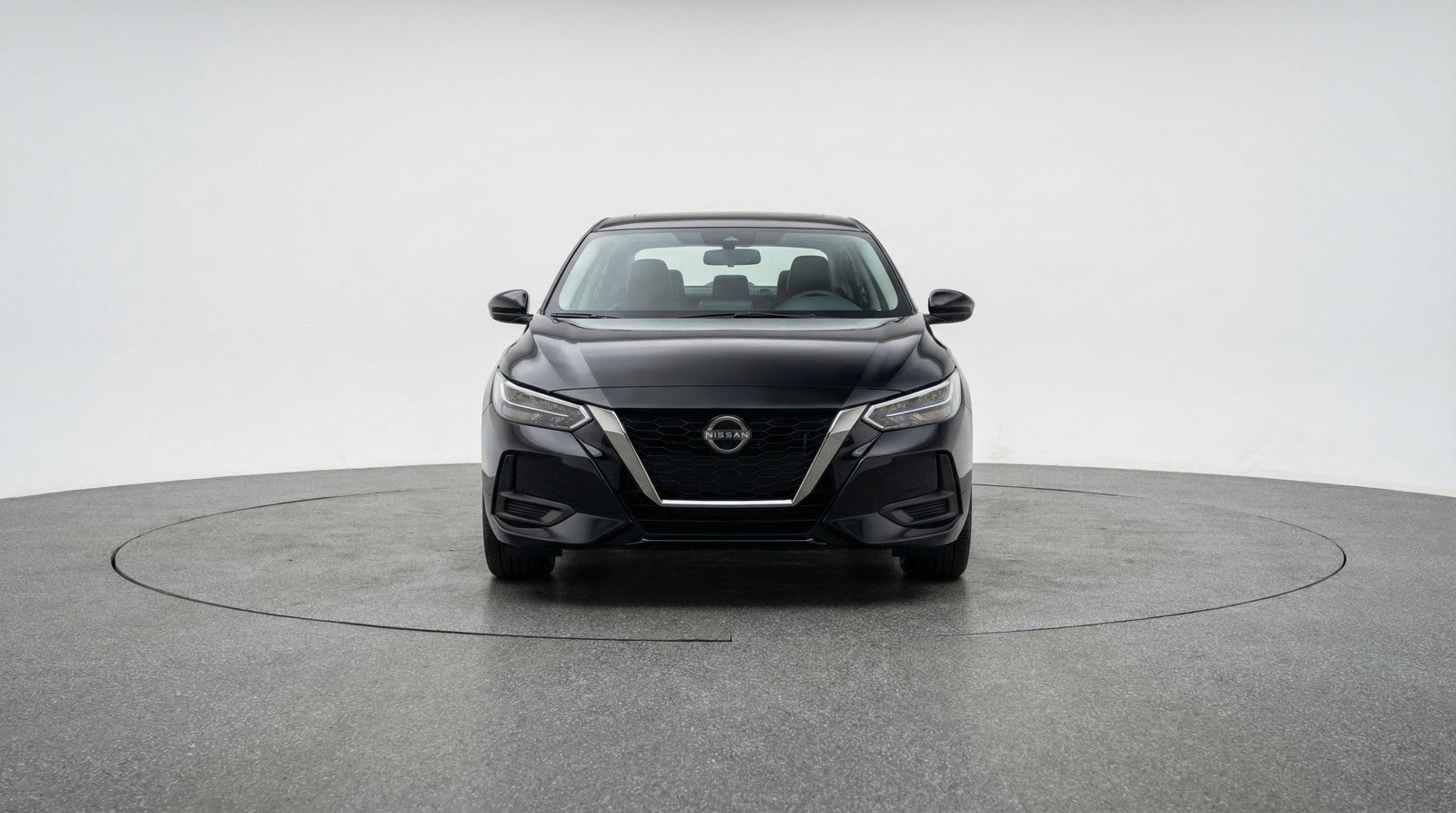 Used 2025 Nissan Sentra SV image 2