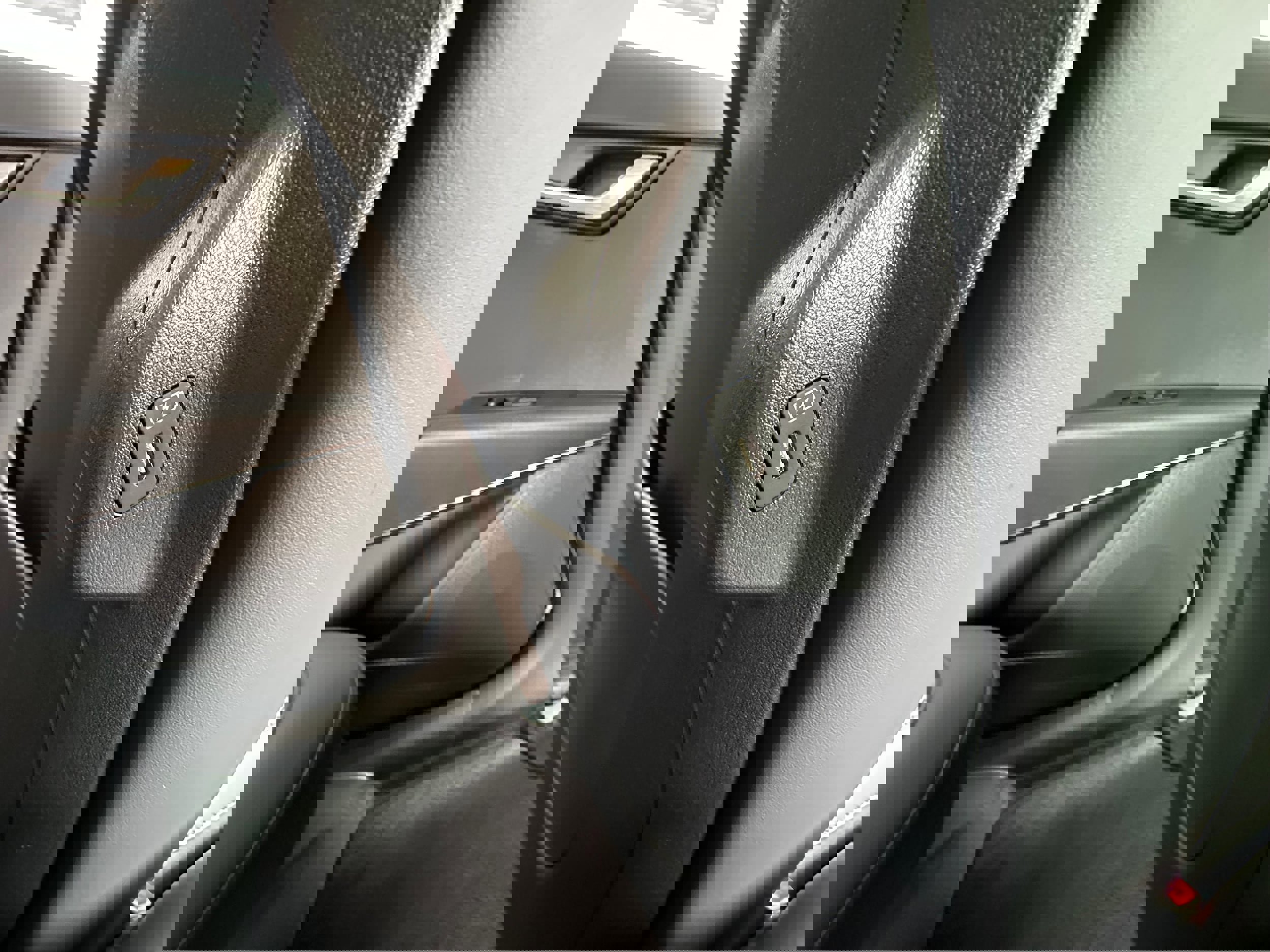 New 2025 Kia Niro Wind image 23