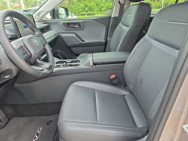 Used 2026 Toyota RAV4 Limited AWD/4WD image 17