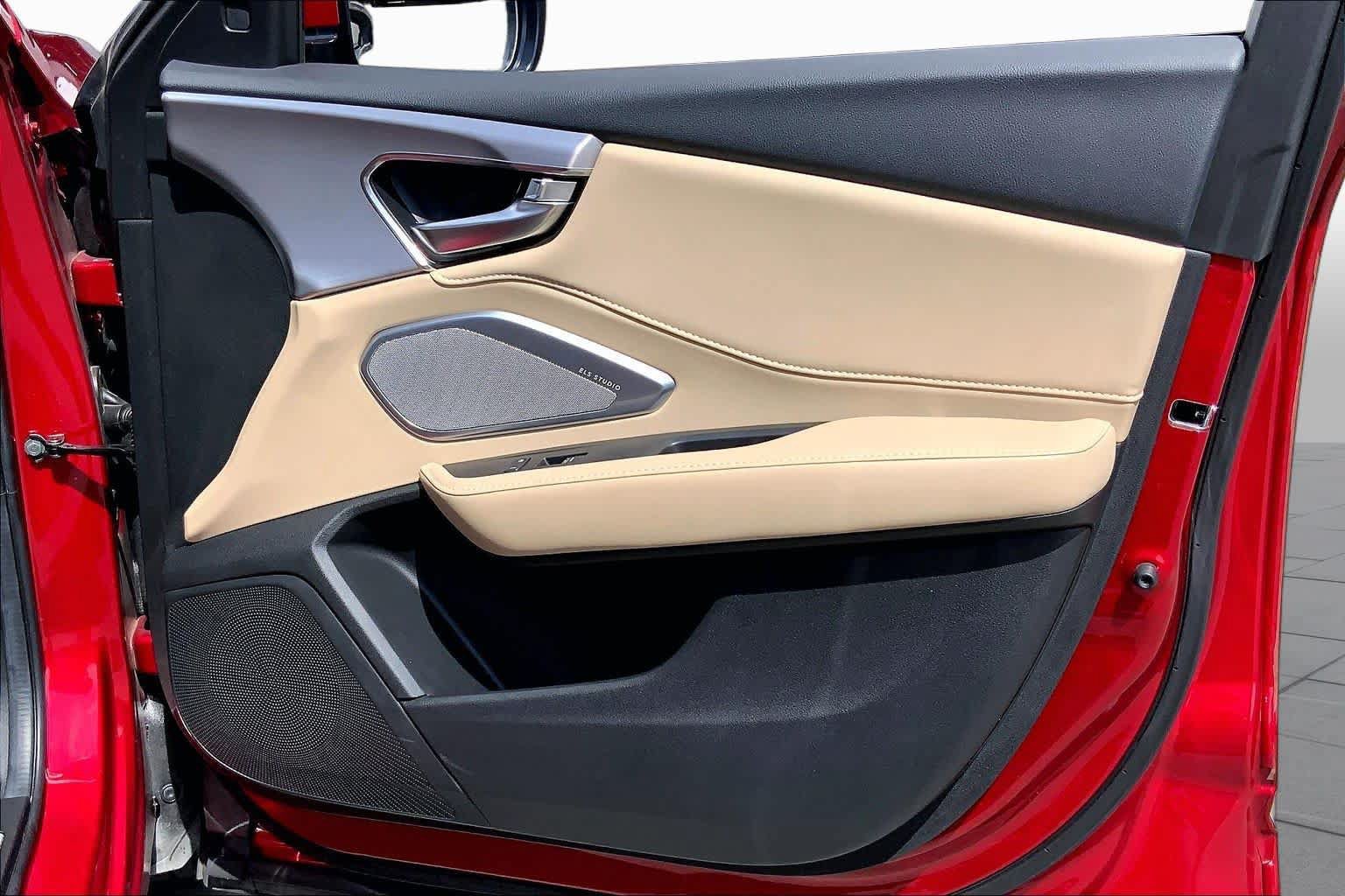 Certified 2023 Acura RDX FWD w/ Technology Package image 21
