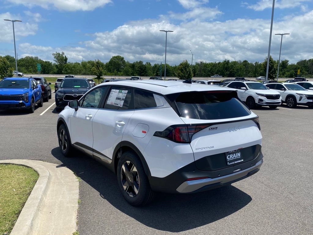 New 2026 Kia Sportage LX FWD image 5