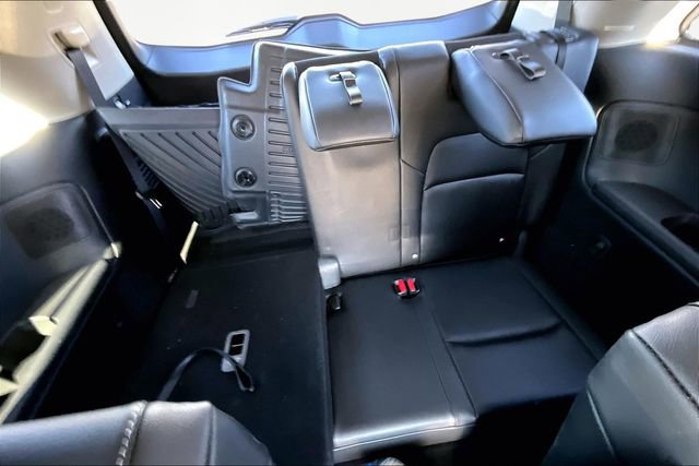 Used 2024 Nissan Pathfinder SL w/ SL Premium Package image 18