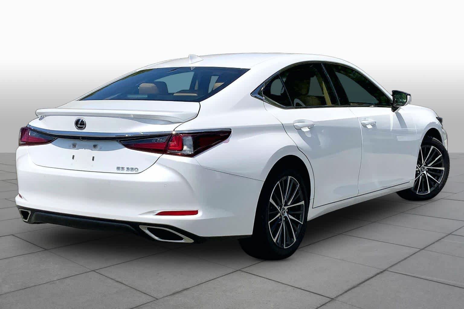 Certified 2024 Lexus ES 350 w/ Premium Package FWD image 13