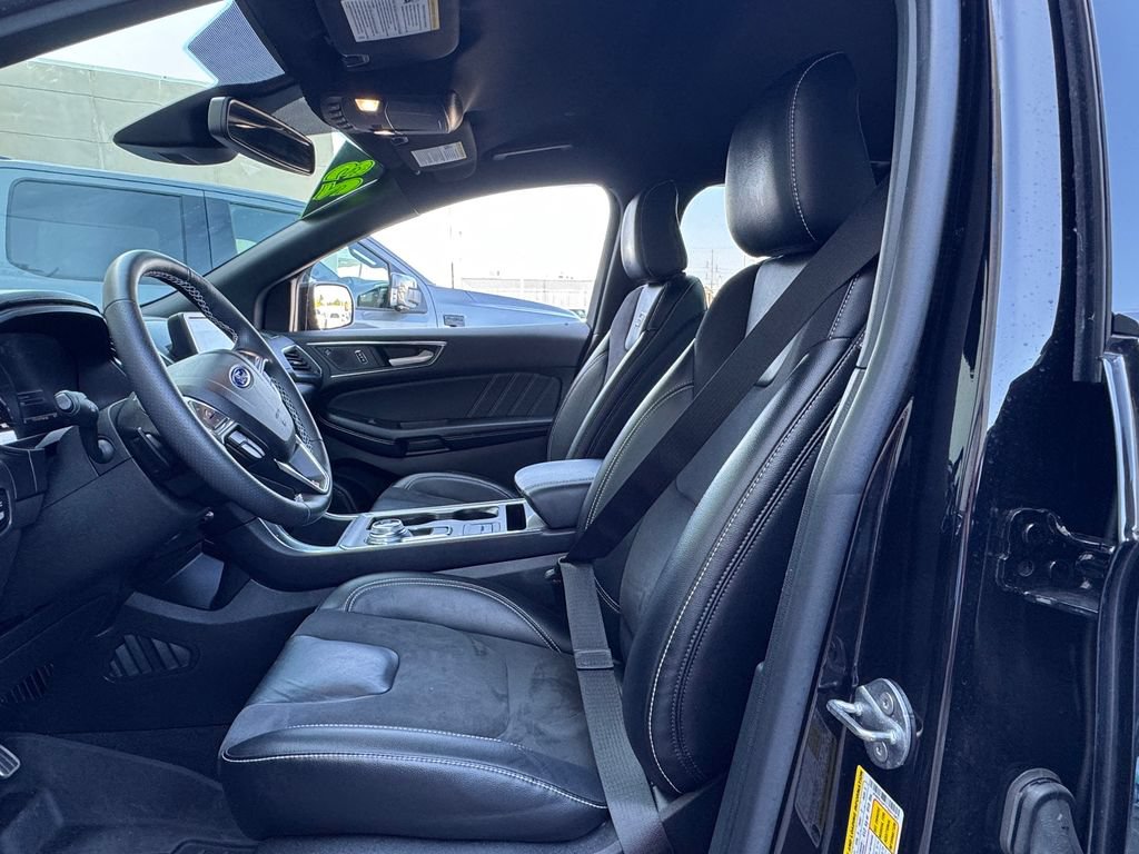 Used 2023 Ford Edge ST AWD/4WD image 20