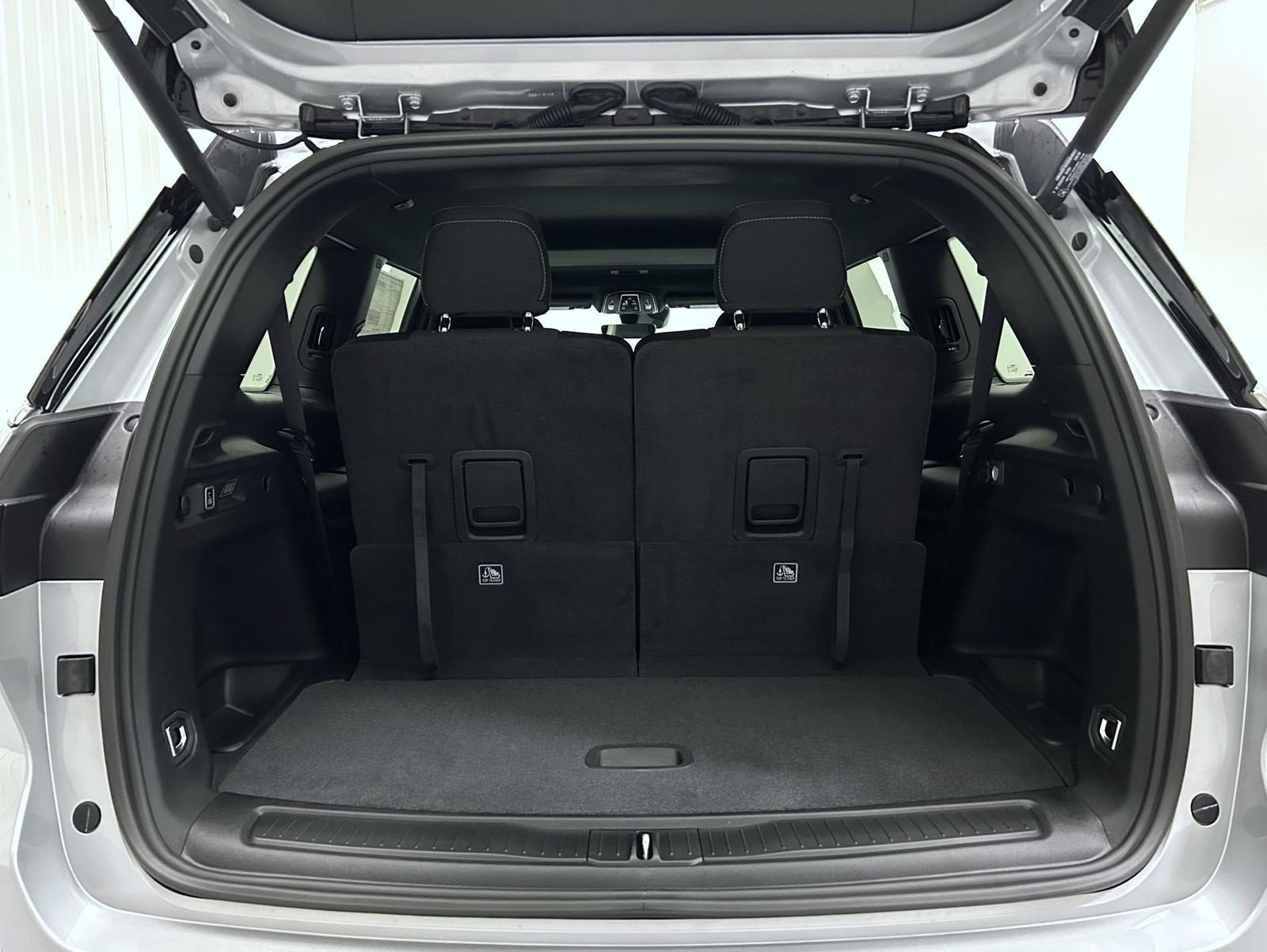 New 2026 Jeep Grand Cherokee L 4WD image 22