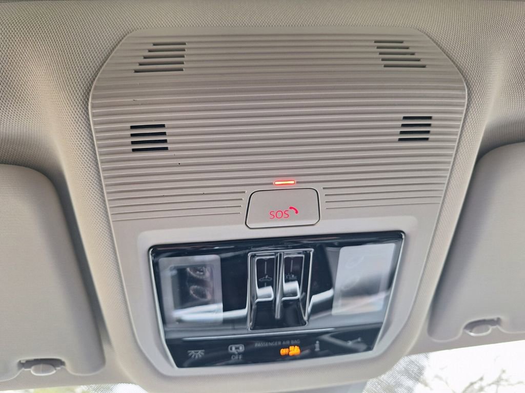 New 2026 Volkswagen Atlas Peak Edition image 19