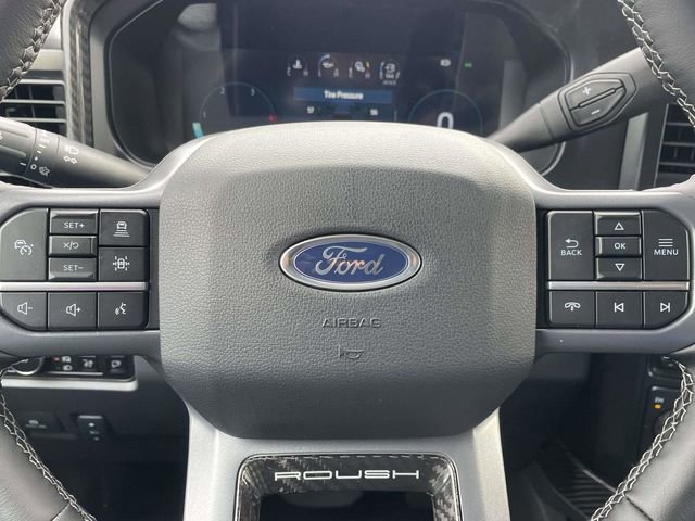 New 2026 Ford F250 Lariat w/ Black Appearance Package image 13