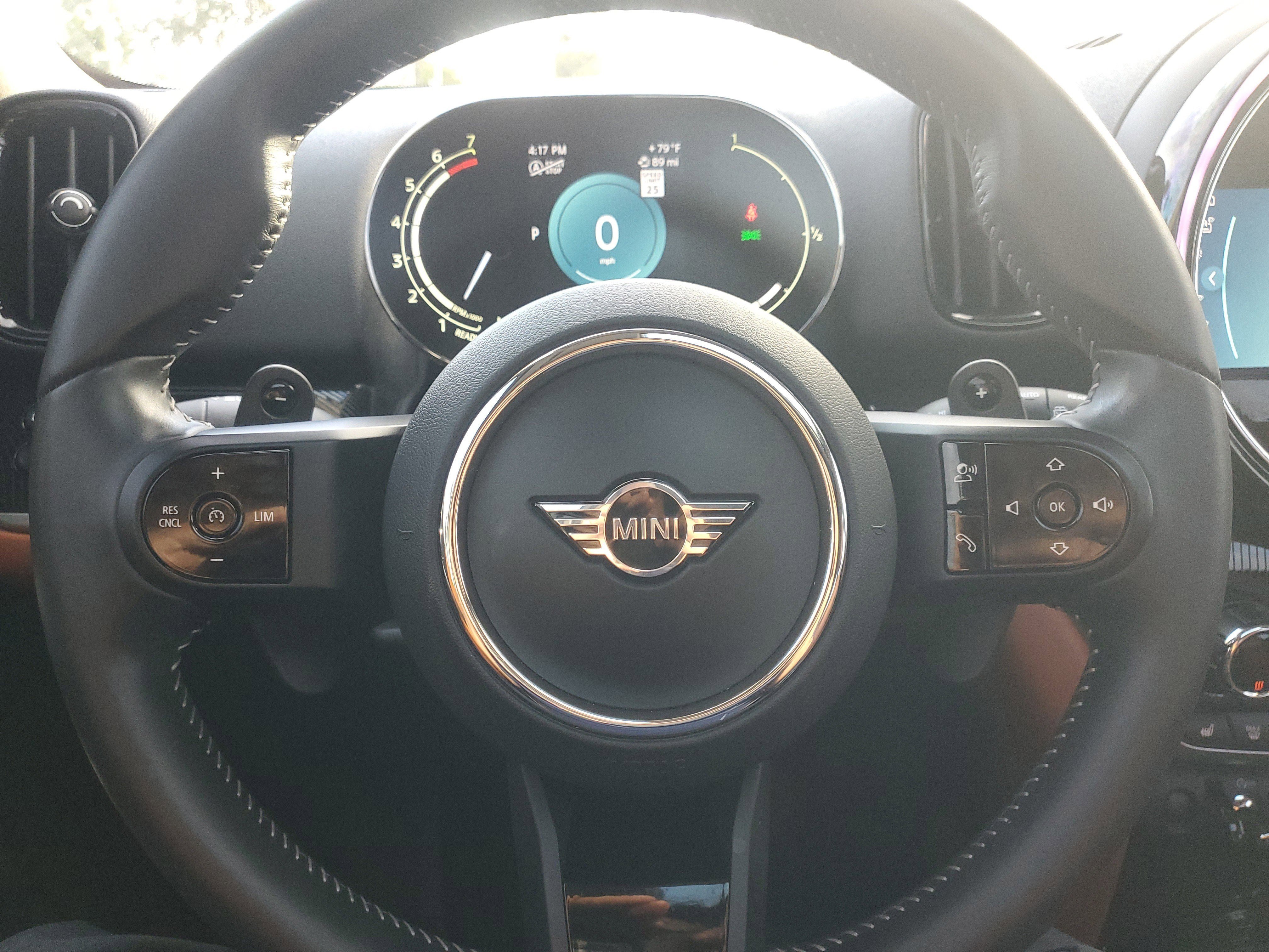 Used 2023 MINI Cooper Countryman S w/ Signature Upholstery Package image 22