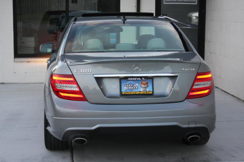 Used 2013 Mercedes-Benz C 300 Sport image 9