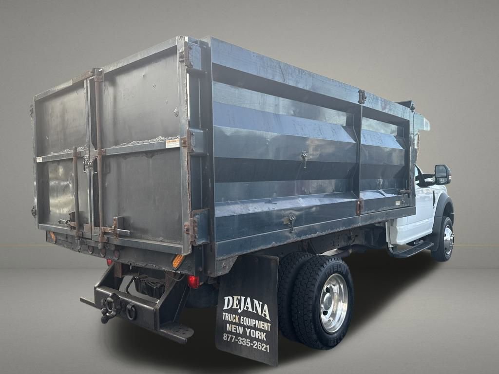 Used 2017 Ford F550 4x4 Regular Cab Super Duty image 4