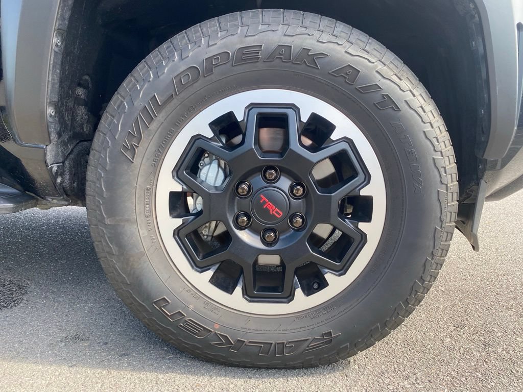 Used 2025 Toyota 4Runner TRD Off-Road AWD/4WD image 37