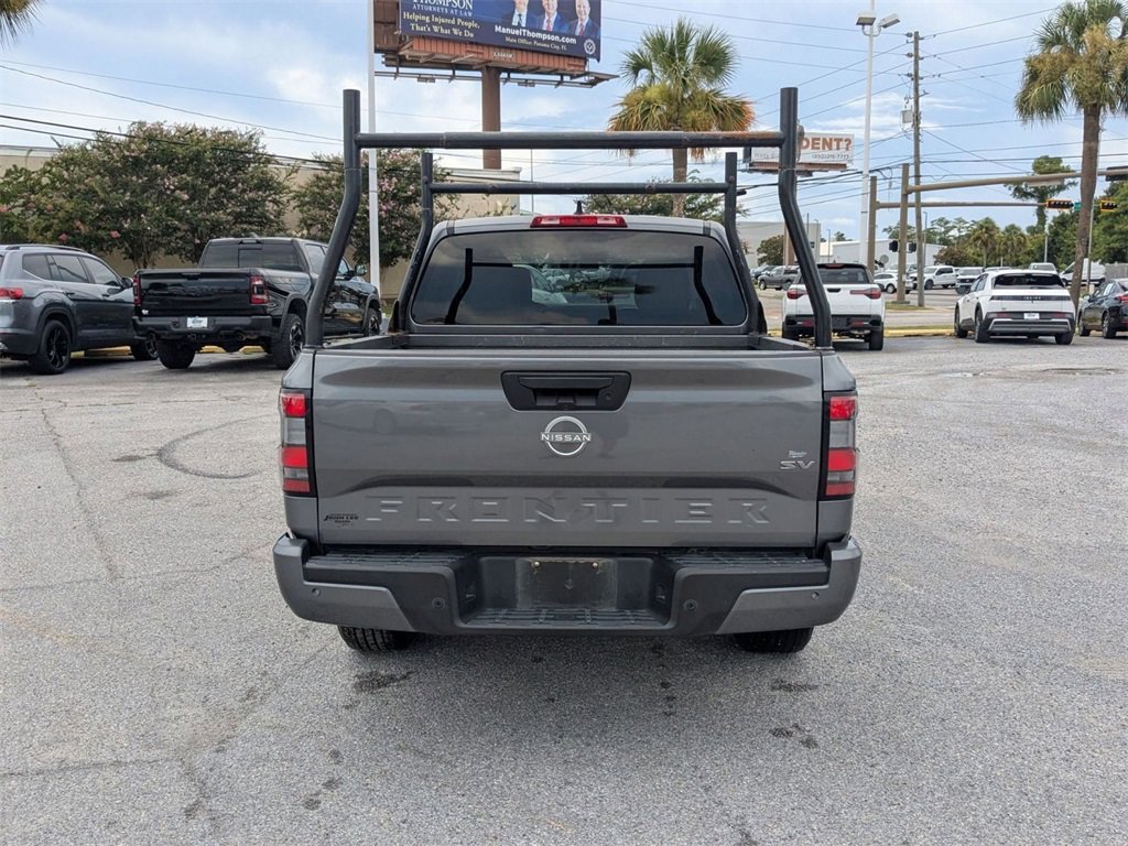 Used 2022 Nissan Frontier SV w/ Technology Package image 7