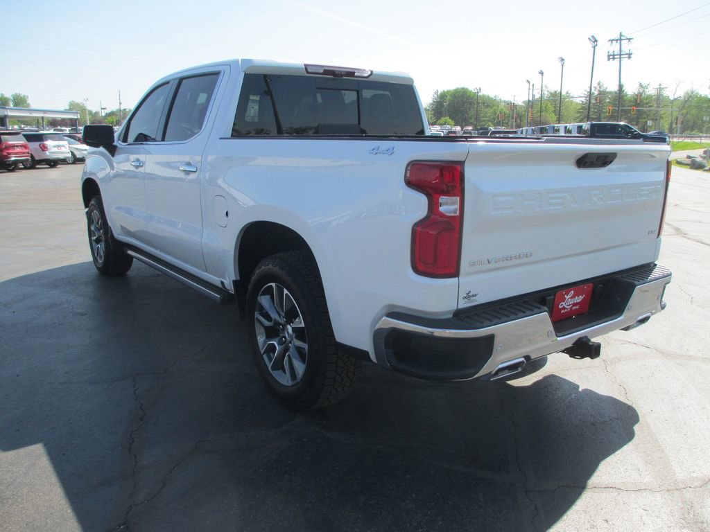 Used 2025 Chevrolet Silverado 1500 LTZ w/ LTZ Premium Package AWD/4WD image 9