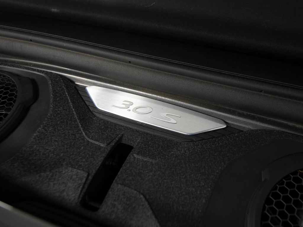 Certified 2022 Porsche 911 Cabriolet image 50