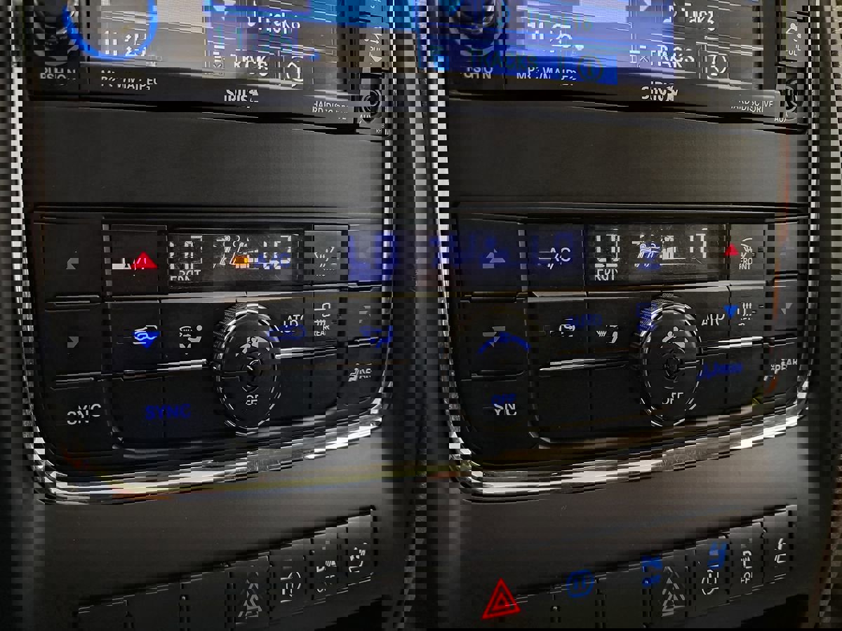 Used 2011 Dodge Durango Crew w/ Entry Nav/Commuter Group image 19