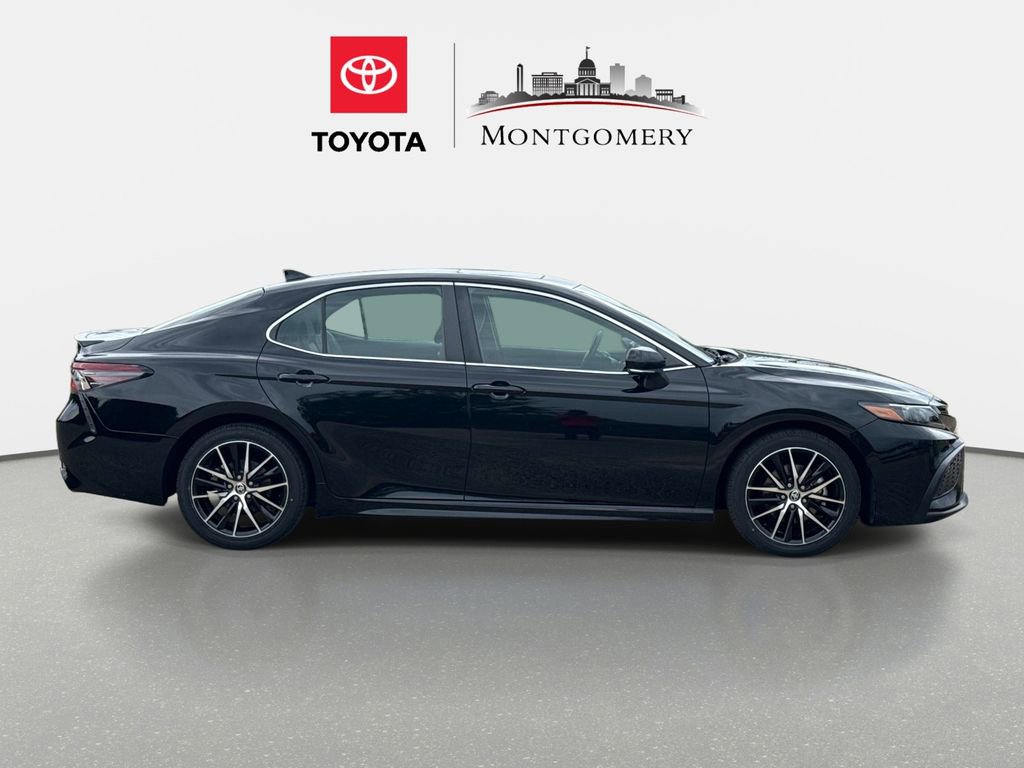 Used 2021 Toyota Camry SE w/ Audio Upgrade Package FWD image 29