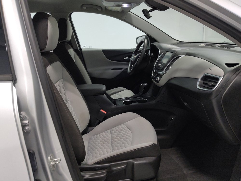 Used 2018 Chevrolet Equinox LS image 21