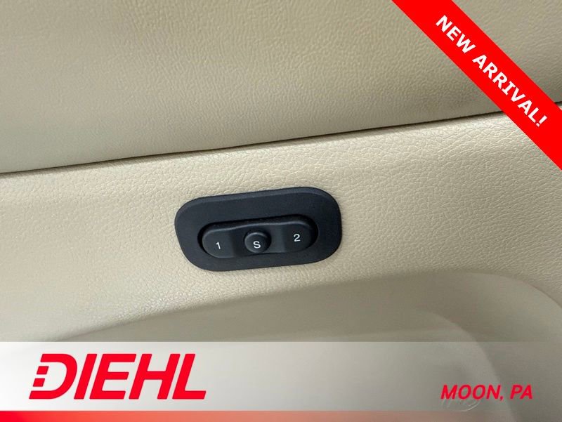 Used 2017 Jeep Grand Cherokee Limited AWD/4WD image 10