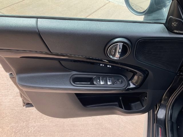 Used 2017 MINI Cooper Countryman S image 13