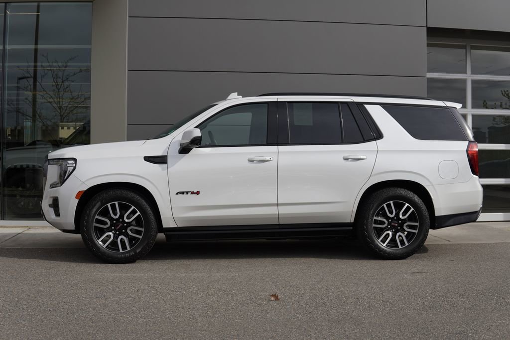 Used 2024 GMC Yukon AT4 w/ AT4 Premium Plus Package image 8