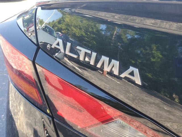 Certified 2023 Nissan Altima 2.5 SR w/ SR Premium Package AWD/4WD image 6