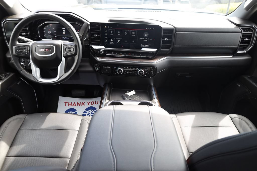 Used 2024 GMC Sierra 3500 SLT w/ SLT Premium Package AWD/4WD image 18