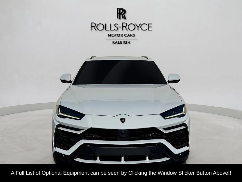 Used 2020 Lamborghini Urus image 2