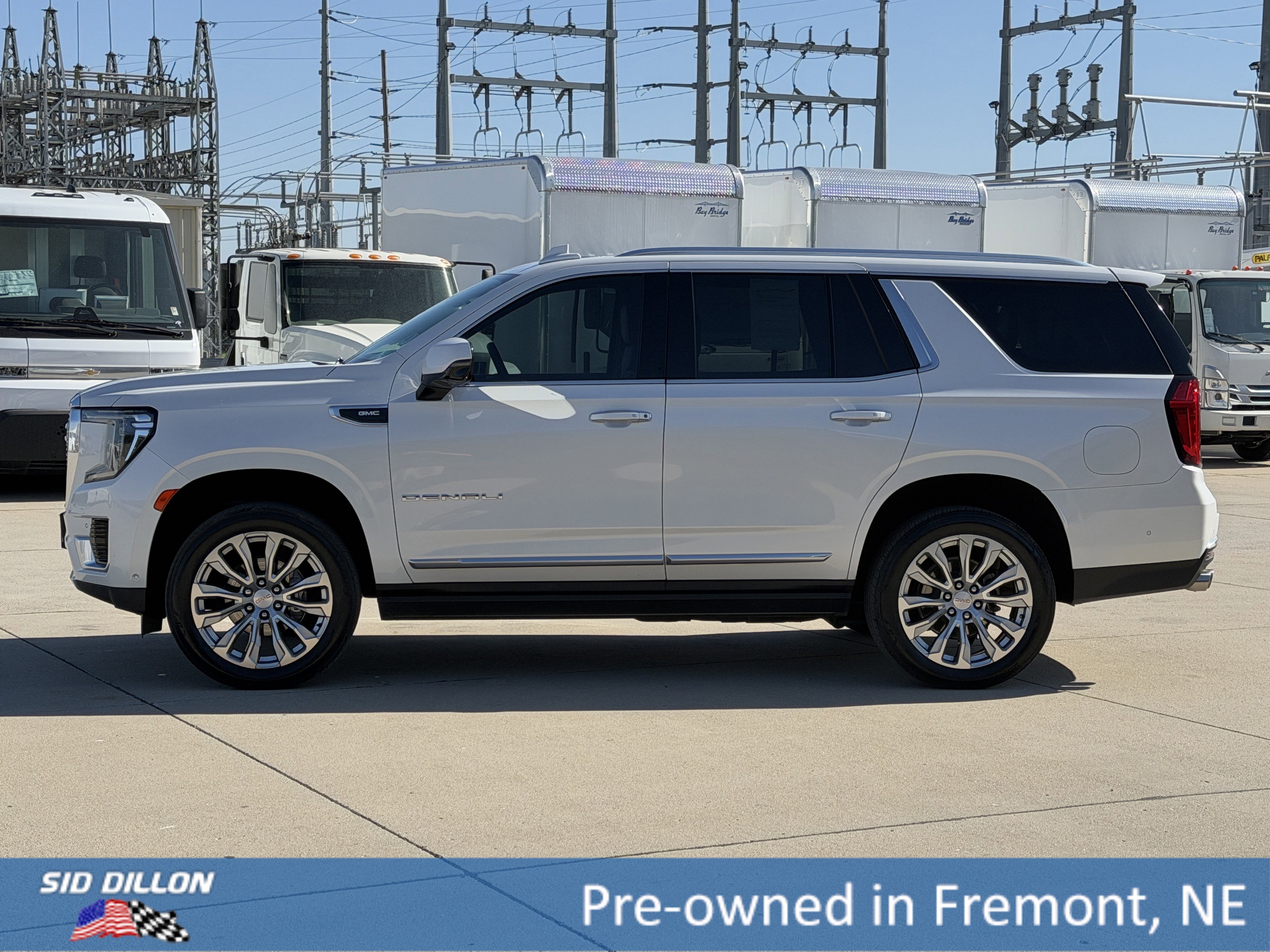 Certified 2023 GMC Yukon Denali w/ Denali Reserve Package AWD/4WD image 9