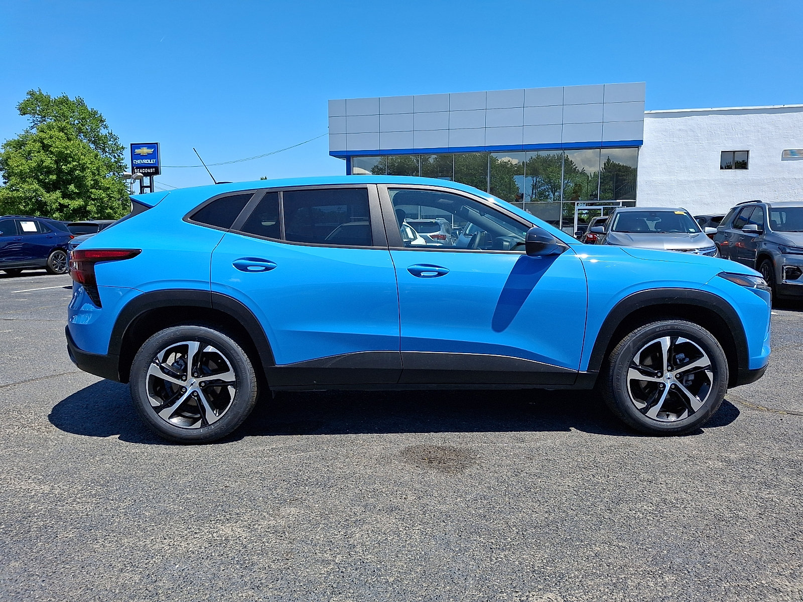 Certified 2024 Chevrolet Trax RS FWD image 8