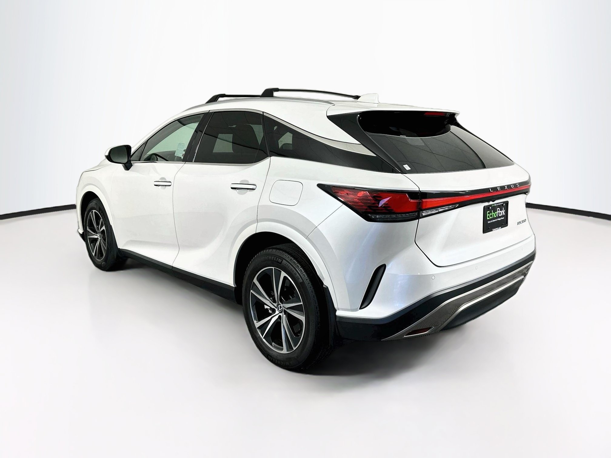 Used 2024 Lexus RX 350 FWD w/ Technology Package image 5