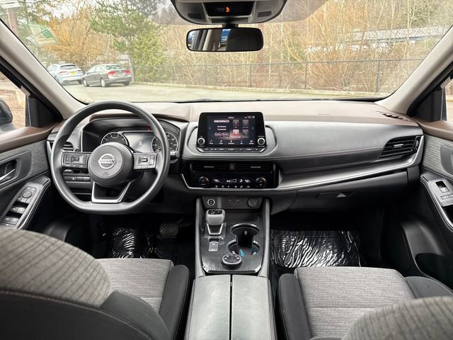 Used 2021 Nissan Rogue SV image 12