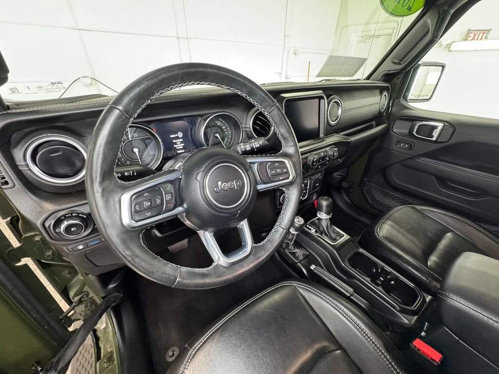 Used 2023 Jeep Wrangler Unlimited Sahara w/ Cold Weather Group AWD/4WD image 12