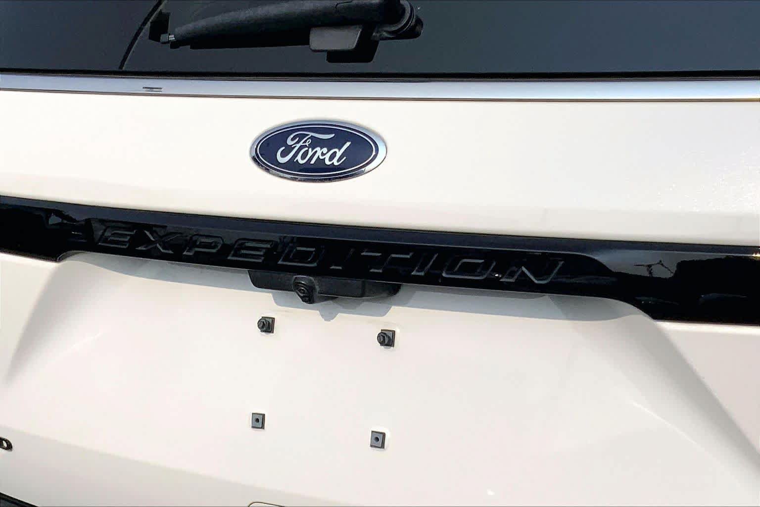 Used 2021 Ford Expedition Limited RWD image 28