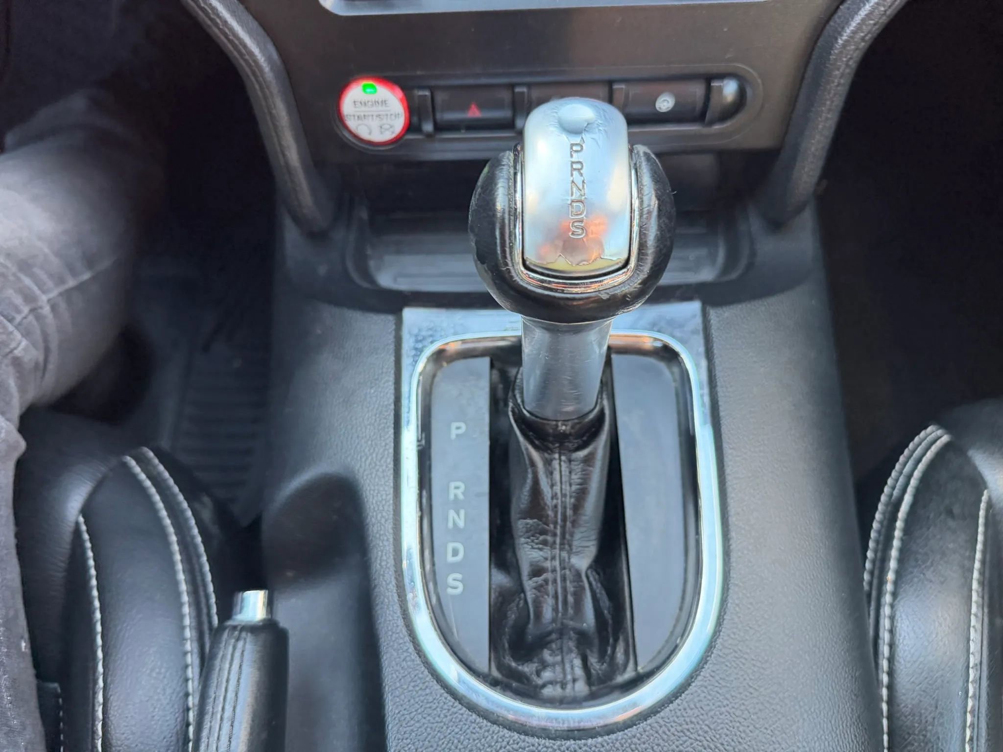 Used 2015 Ford Mustang Convertible w/ Equipment Group 051A RWD image 31