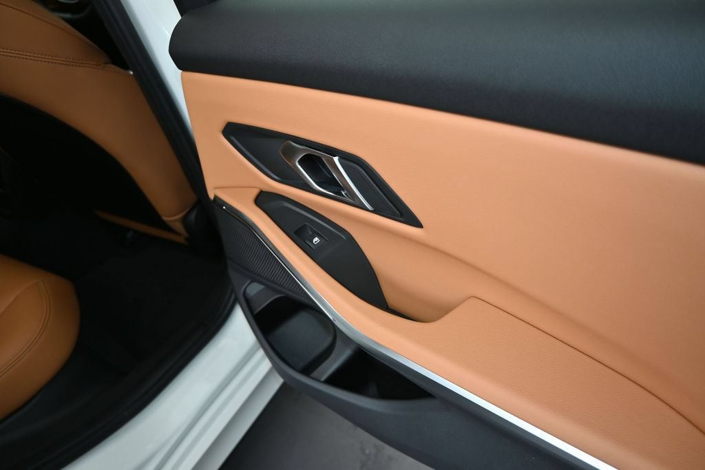 Certified 2026 BMW 330i Sedan RWD image 21